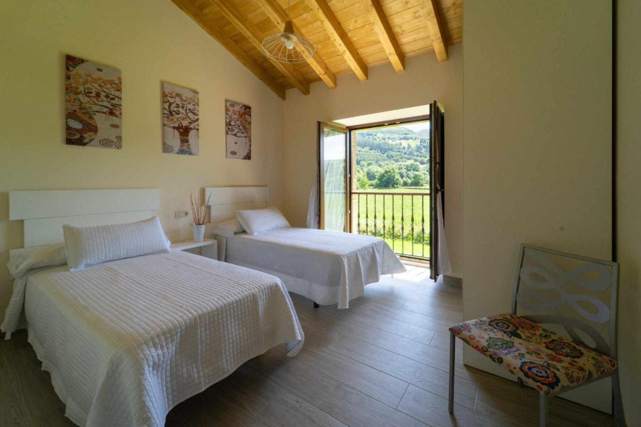Complejo Rural El Cerradon Guest House Alceda Exterior foto